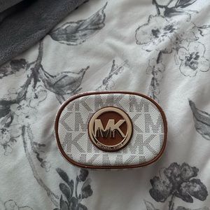 Michael Kors coin purse